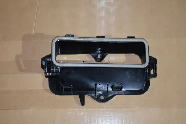 OEM A2148302601 Interieurfilter Behuizing Mercedes W214 image 2