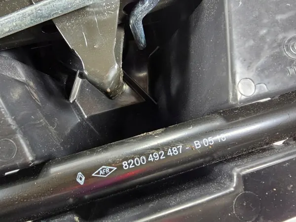 Renault Captur Trekhaakset OEM 995040911R 995502180R image 7