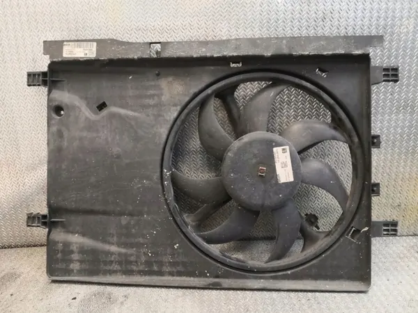 Ventilador AC Opel Corsa D OEM 13263540 - Usado image 3
