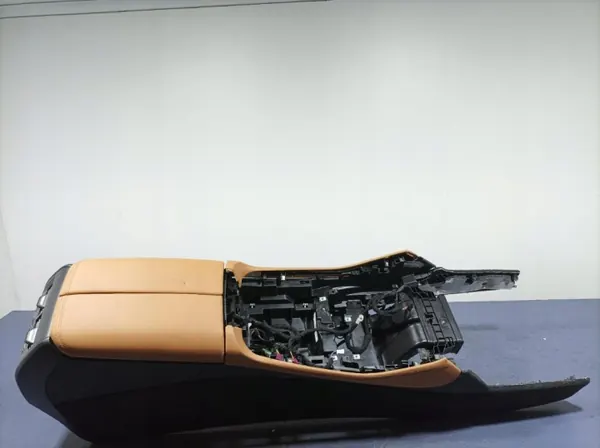Accoudoir tunnel central BMW X5 G05 OEM Lochow-321478 image 4