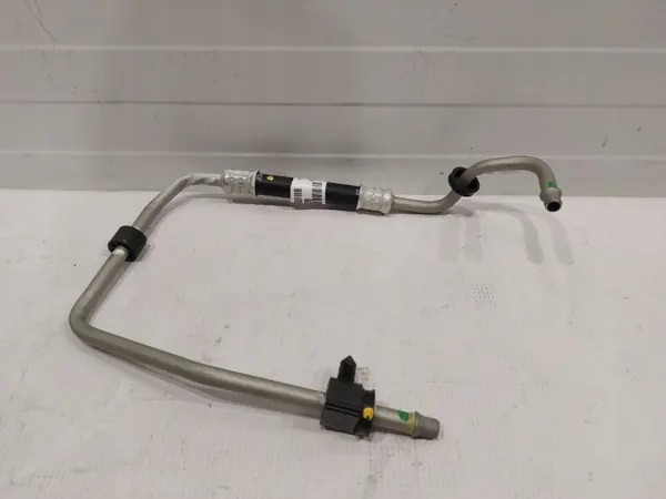 Öljynjäähdytinjohto Chevrolet Camaro OEM 84318909 image 2