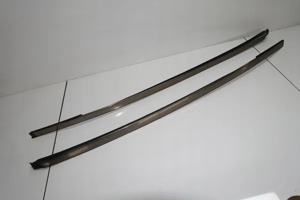 Mercedes W203 Säulenabdeckung OEM 203listwy.szyb image 2