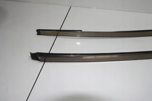 Mercedes W203 Säulenabdeckung OEM 203listwy.szyb image 4