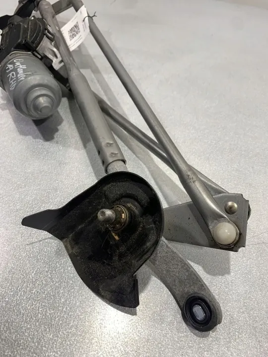 Mitsubishi Outlander ruitenwisserarm OEM FBZ18412 - Gebruikt image 6