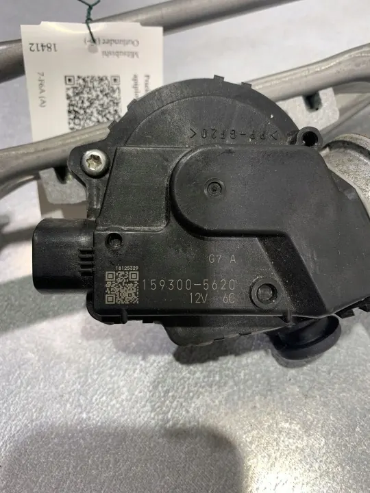 Mitsubishi Outlander ruitenwisserarm OEM FBZ18412 - Gebruikt image 7