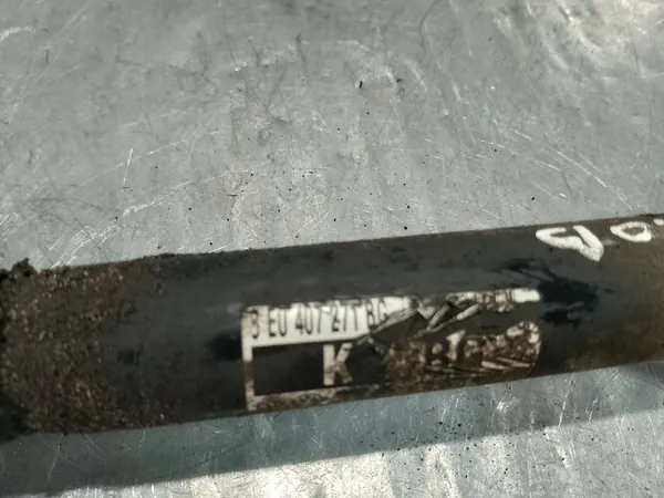 AUDI A4 B7 04-07 2.0 B ALT Vänster framaxel OEM image 2