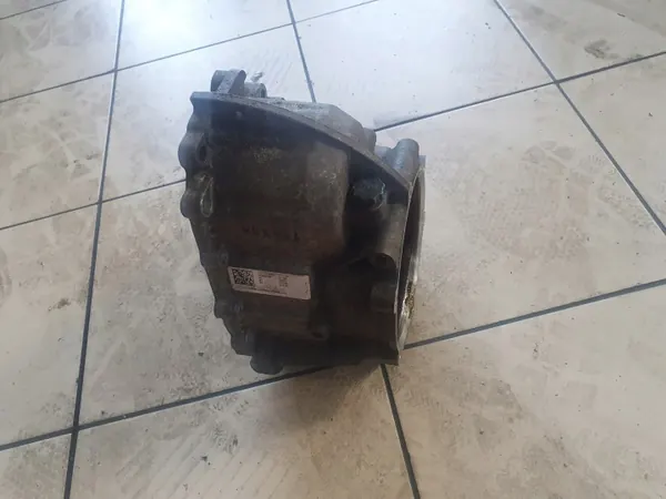 Versnellingsbakbehuizing OEM 1071437061 voor Audi VW image 2
