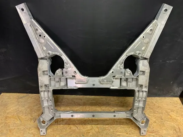 OEM 00505539600 Trenó Dianteiro para Alfa Romeo Giulia image 2
