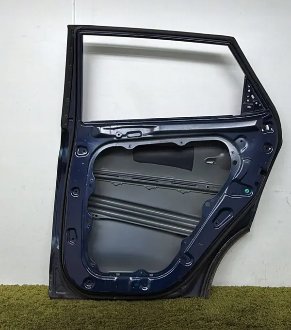 Höger Bakdörr Hyundai Tucson TL 15-20 OEM image 3