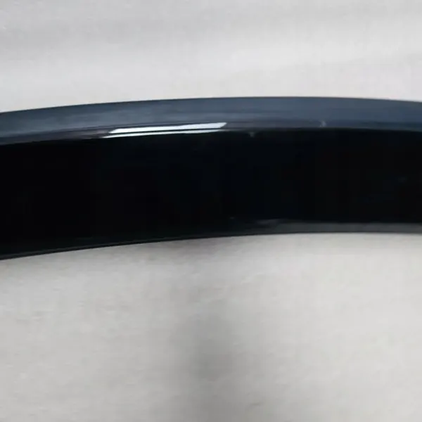 Garniture Hayon Ford Mustang VII OEM PR3B-C44214-A image 5