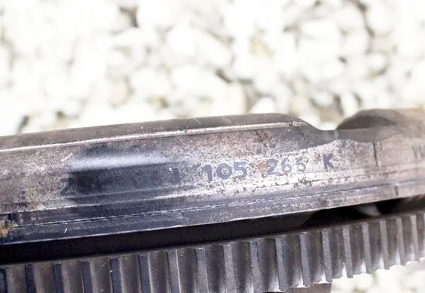 Volante de duplo massa Audi A6 S6 C6 4F 06J105266K image 2