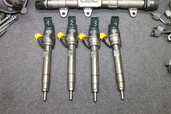 Komplett bränslesystem BMW F30 F10 G30 G01 520D 320D 2.0D CP4 image 5