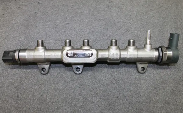 Komplett bränslesystem BMW F30 F10 G30 G01 520D 320D 2.0D CP4 image 6