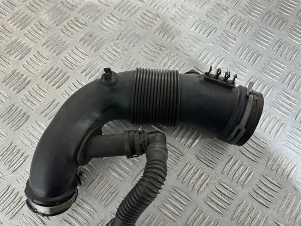 OEM 6C0129654F Ilmanotto-putki Skoda Fabia III 1.4 TDI image 6