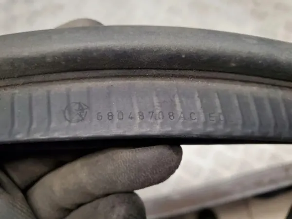 Jeep konepeltitiiviste OEM 68048708AC Grand Cherokee image 3