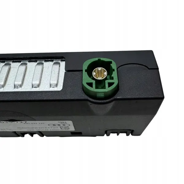 Audi A6 C8 USB-C-portti OEM 4N1035727 - Käytetty image 6