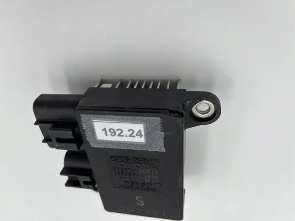 TOYOTA YARIS IV CROSS Jäähdyttimen Tuulettimen Ohjausmoduuli image 5