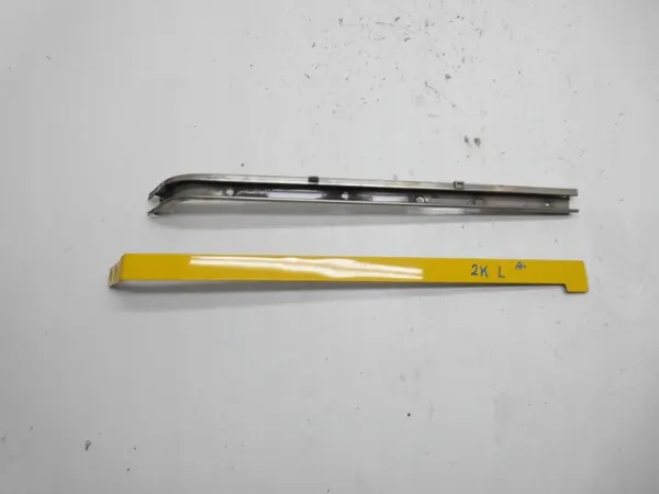 Carril Guía Puerta OEM 2K0843871F Izquierda Trasera VW Caddy 2K image 2