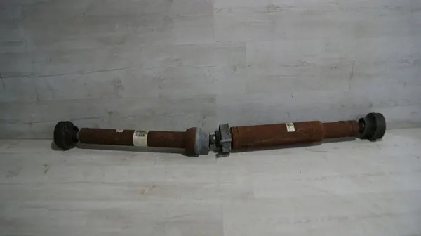 Drivaxel Jeep Grand Cherokee WK2 14-17 OEM 68206211AA image 2