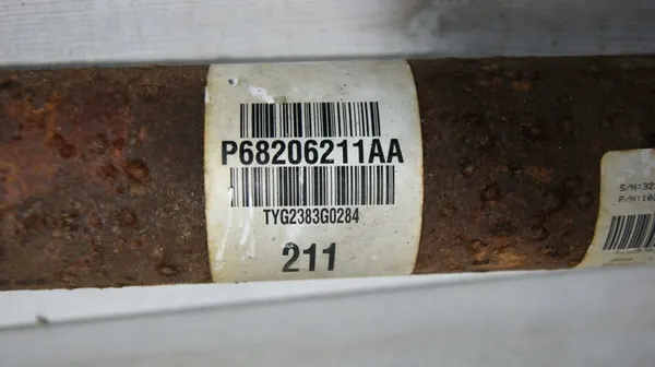 Drivaxel Jeep Grand Cherokee WK2 14-17 OEM 68206211AA image 4