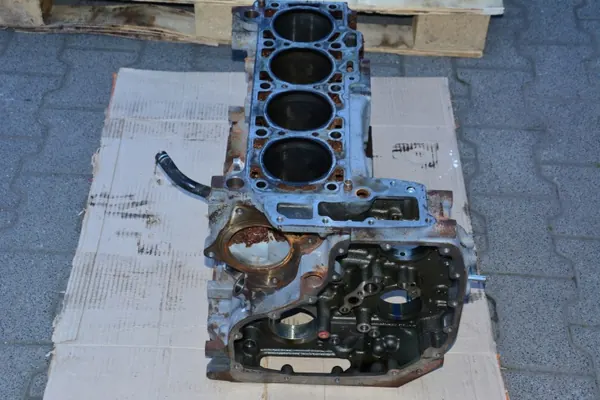 Bloc Moteur Bas OEM 502295008/9 pour Iveco Daily 3.0 image 3