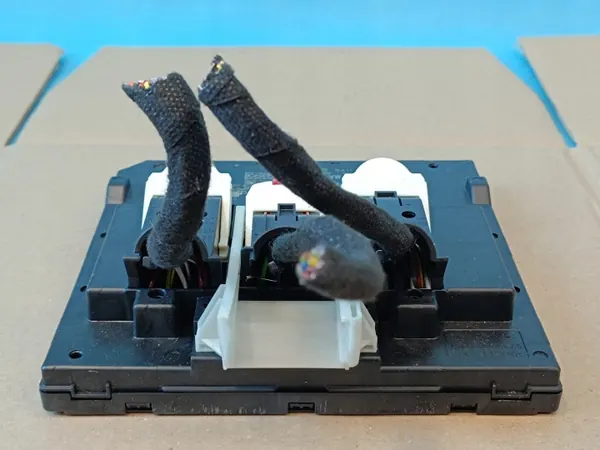Comfortmodule OEM 5Q0937084DQ VW Tiguan image 3