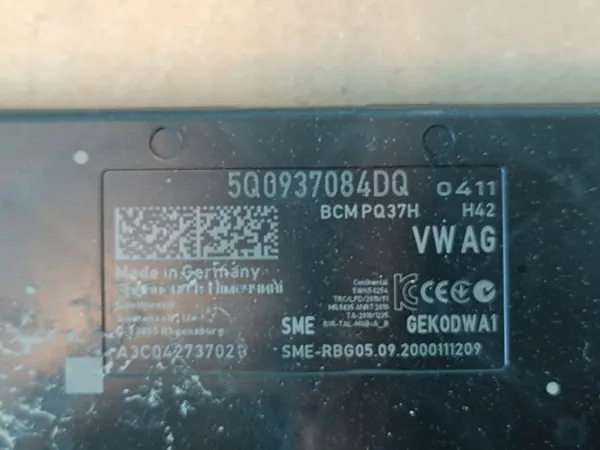 Comfortmodule OEM 5Q0937084DQ VW Tiguan image 8