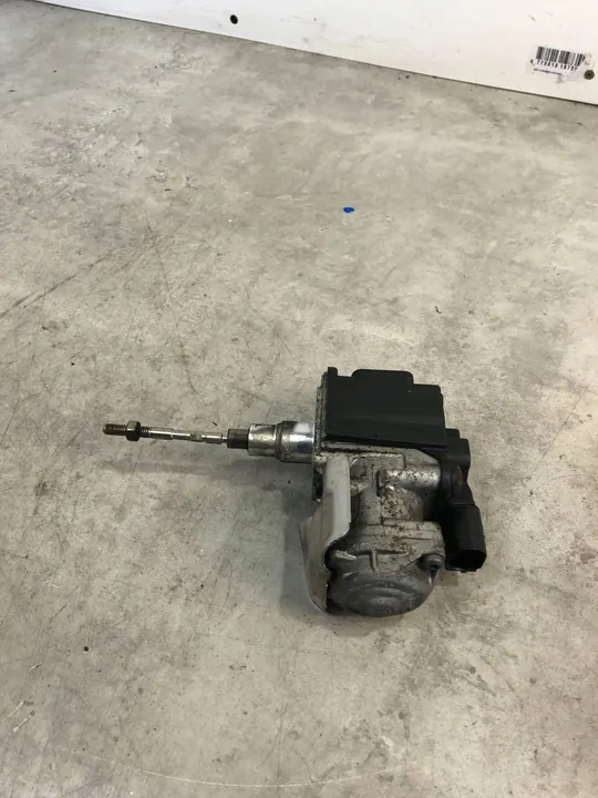 Atuador elétrico de turbocompressor Audi A4 S4 B9 06L145612K image 4