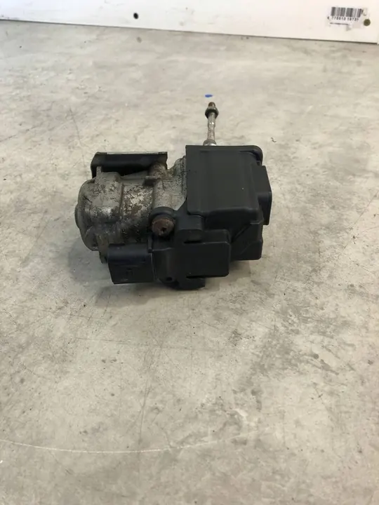 Atuador elétrico de turbocompressor Audi A4 S4 B9 06L145612K image 5