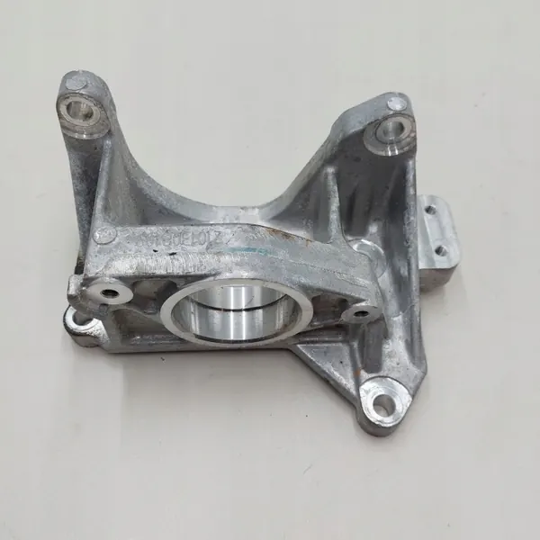 Suporte de rolamento de semieixo Nissan 210130B109 image 2