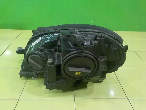 MERCEDES C W204 C204 COUPE AMG Xenon Rechter Koplamp A2048203839 image 4