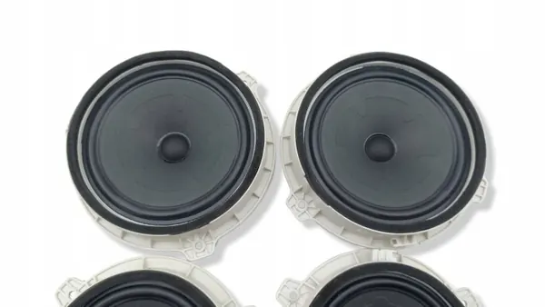 Conjunto de audio KIA Niro 2024 OEM AMD227555 image 4