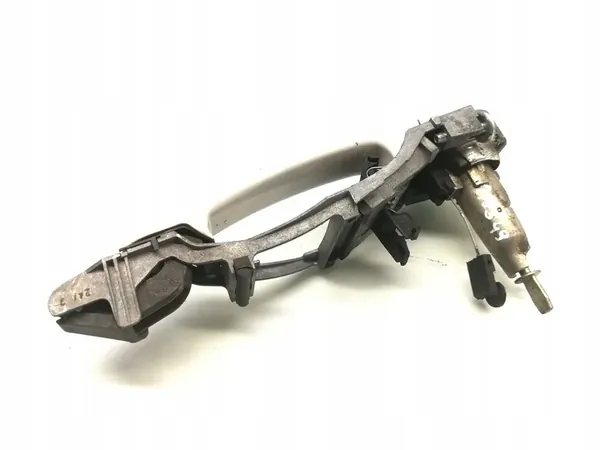 Seat Leon Etuoven Kahva 2012 Hatchback image 3