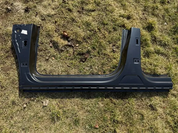 Seuil de porte gauche OEM 5NA809835A pour VW Tiguan image 2