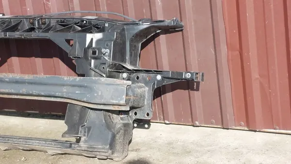 Reforço Frontal SEAT LEON II LIFT 1P0805588D image 5