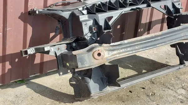 Reforço Frontal SEAT LEON II LIFT 1P0805588D image 6