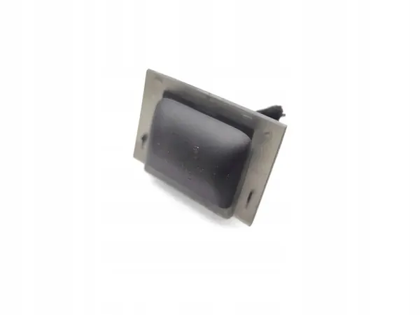 Sensor de Sol Audi A3 OEM 8V0907451 - Usado image 10