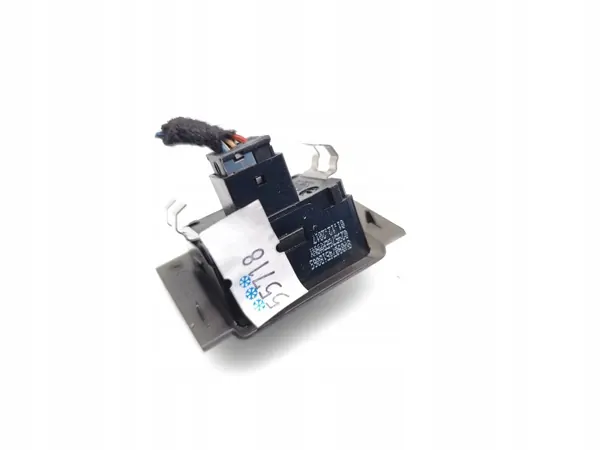 Sensor de Sol Audi A3 OEM 8V0907451 - Usado image 5
