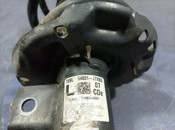 Amortecedor dianteiro esquerdo Kia Ceed III Lift OEM 54651-J7XB0 image 4