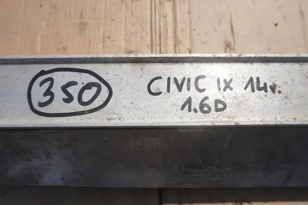 HONDA CIVIC XI Etupuskuri 2011-2016 image 2