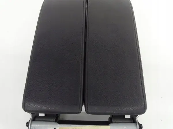 Middenconsole armsteun OEM 7P6864207B leer VW Touareg image 4