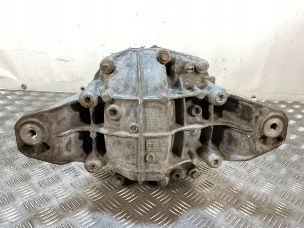 Alfa Romeo Stelvio Hinterachsdifferential OEM 00552719890 image 4