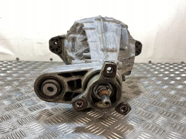 Alfa Romeo Stelvio Hinterachsdifferential OEM 00552719890 image 8