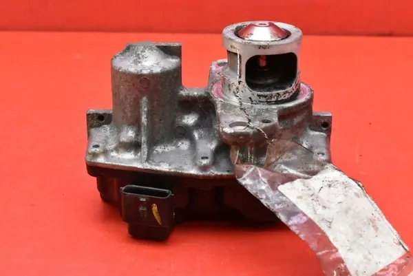 EGR-klep Renault Megane Scenic 1.6 DCI 130 H8201061904 image 3