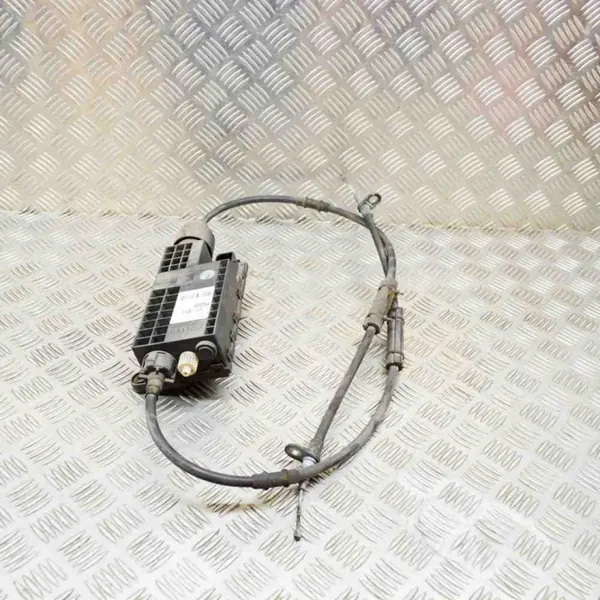 Handbremsmodul Maserati Ghibli 2014 OEM 670008080 image 3