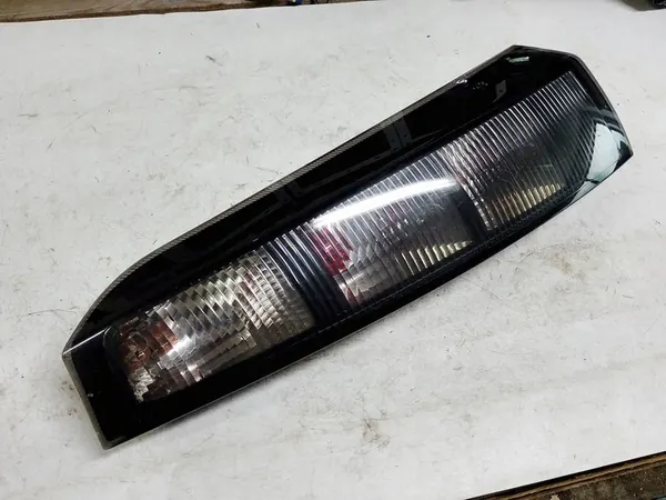 OPEL MERIVA A LIFT Luz Trasera Derecha 93187880 image 2