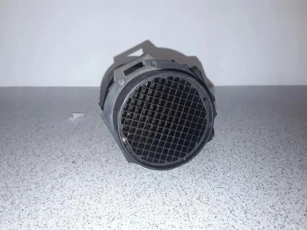 BMW 5 E39 2002 Débitmètre d'air avant OEM 1730033 image 2