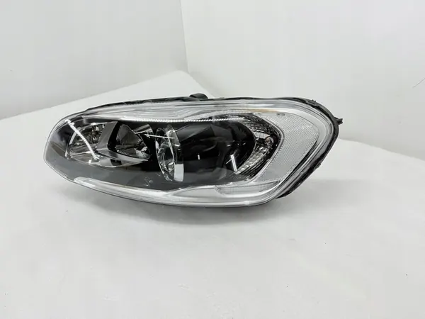 Vasen ajovalaisin VOLVO XC60 LIFT XENON 8PIN image 2