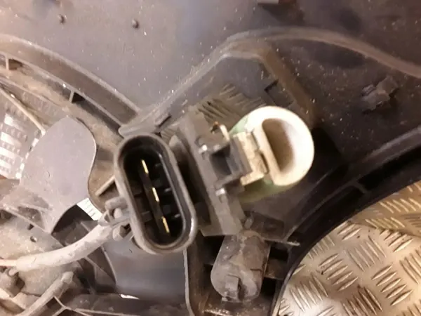 Opel Insignia A AC-ventilator OEM 13223018 - Gebruikt image 4