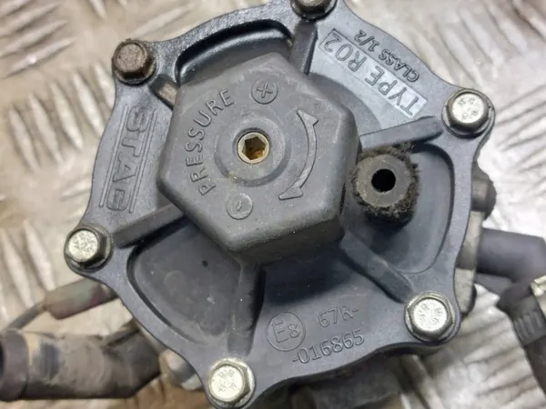 Kit LPG Stag OEM 67R-017009 - Estado usado image 4